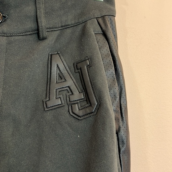 ARMANI JEANS MEN'S LEATHER LOGO CLASSIC FIT JOGGERS BLACK size L - Picture 3 of 6